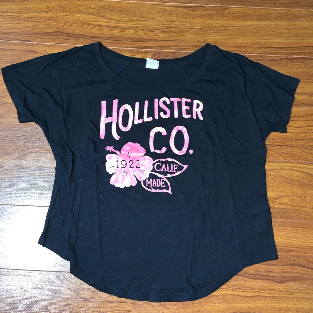 Hollister original T shirt Like New!